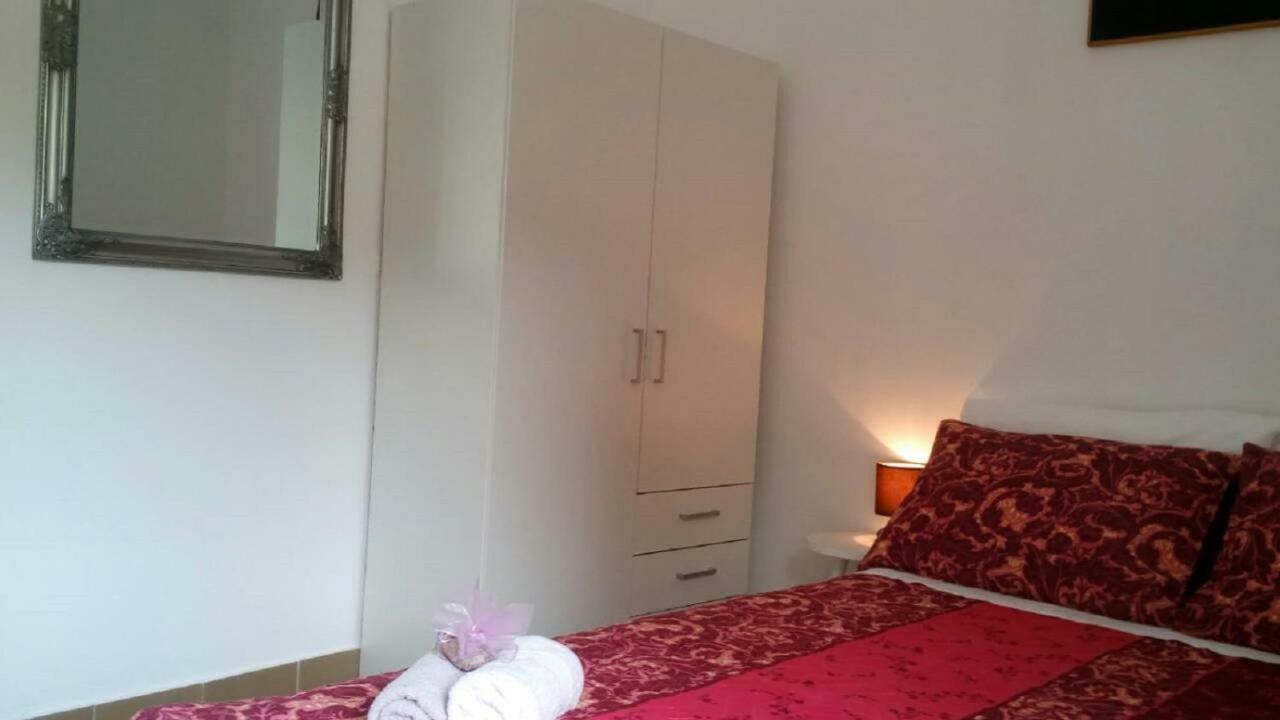 Apartments Milea กอร์จูลา ภายนอก รูปภาพ