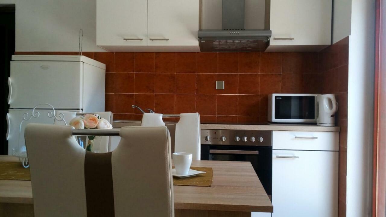 Apartments Milea กอร์จูลา ภายนอก รูปภาพ